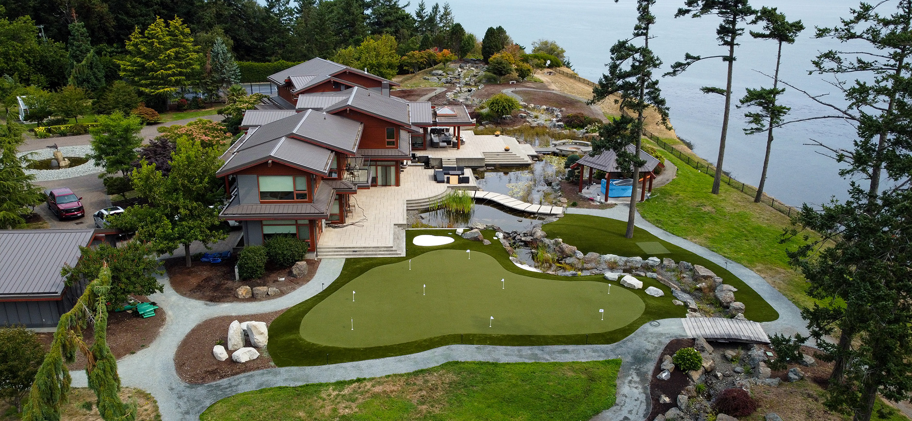 SYNLawn Builds The Largest Putting Green On Vancouver Island