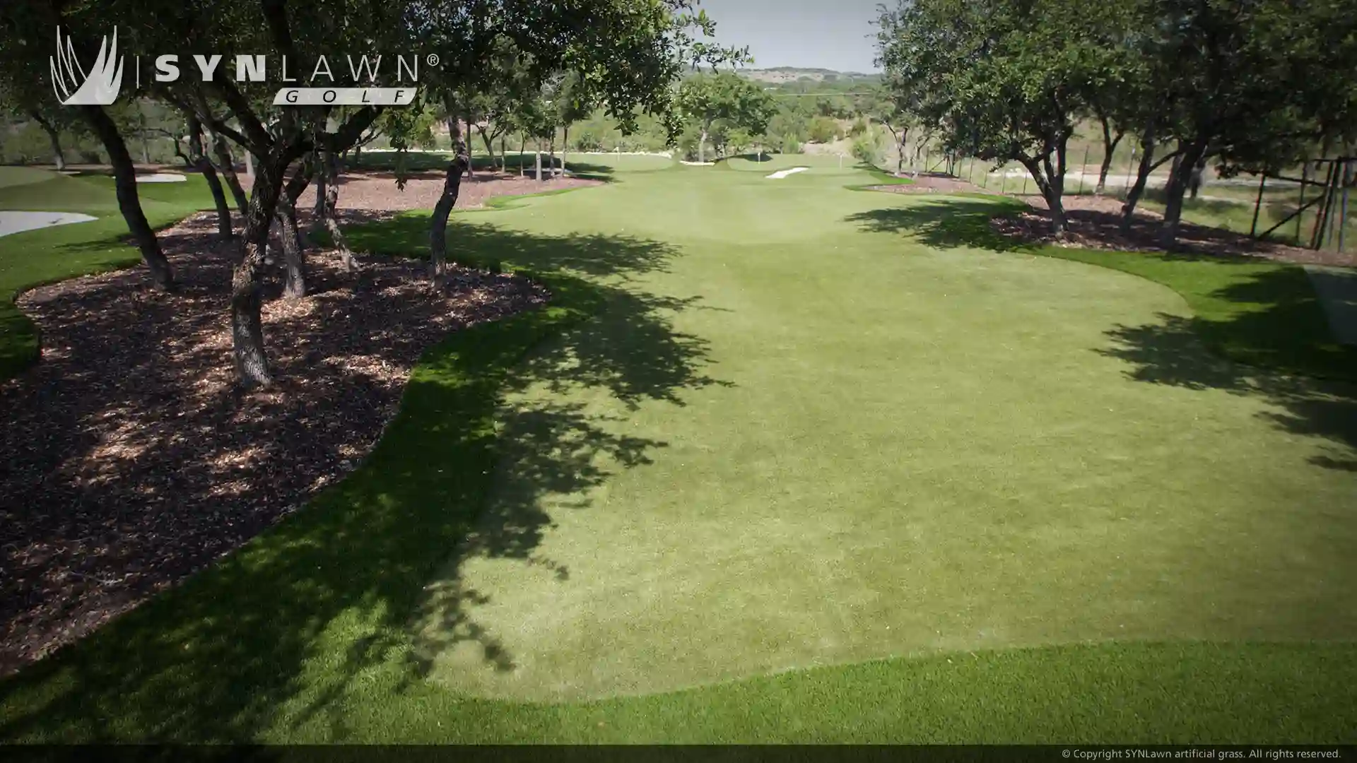 image of SYNLawn Golf artificial grass fairway with custom putting green